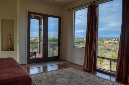 Master Bedroom4